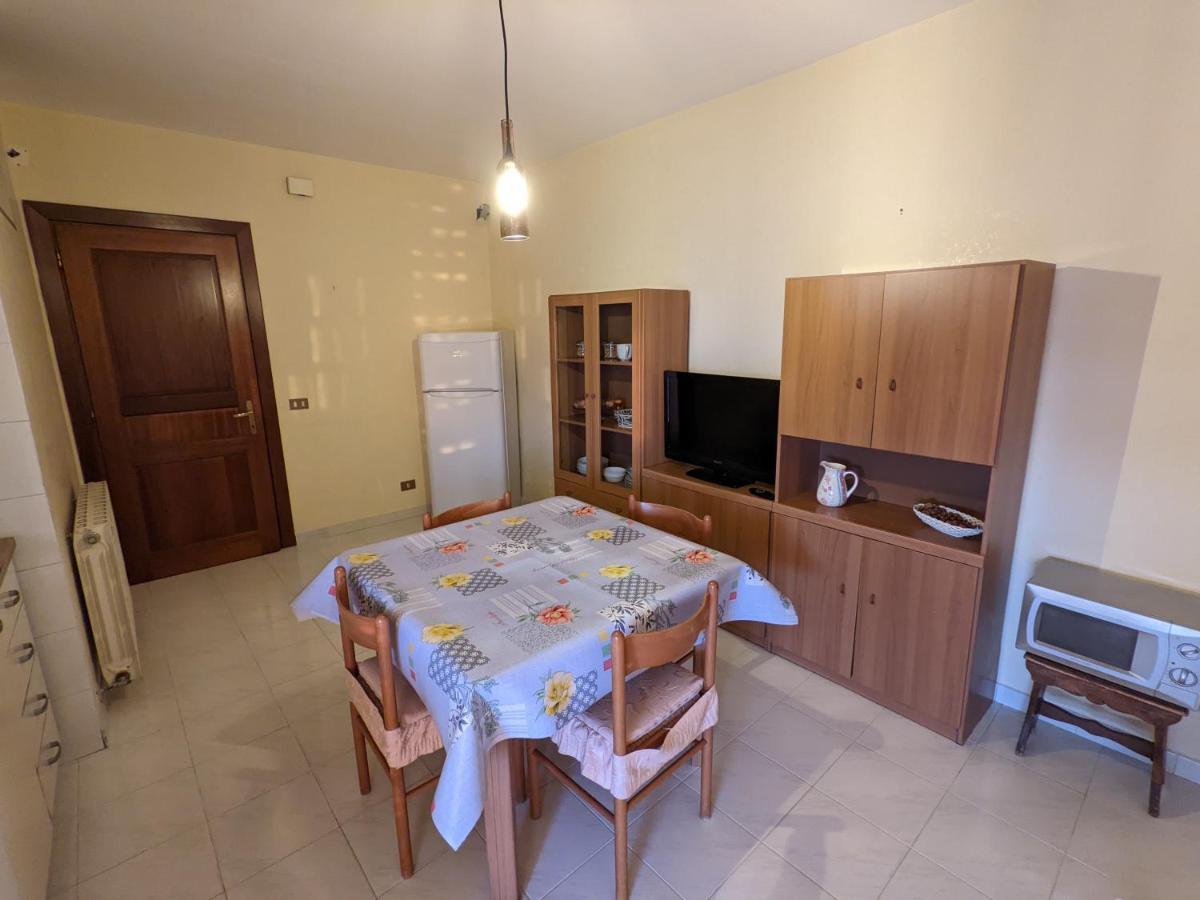 B&B La Casetta Poggio Bustone ภายนอก รูปภาพ
