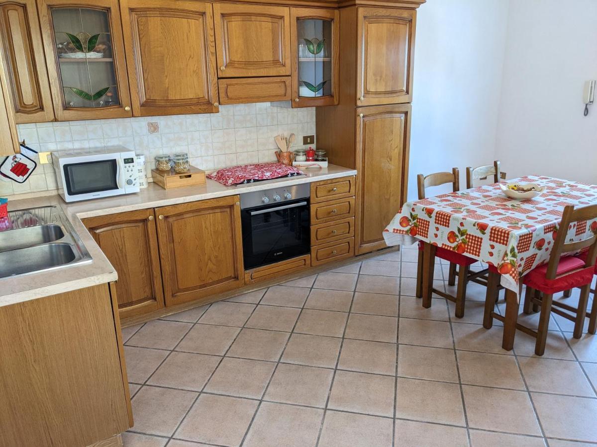 B&B La Casetta Poggio Bustone ภายนอก รูปภาพ